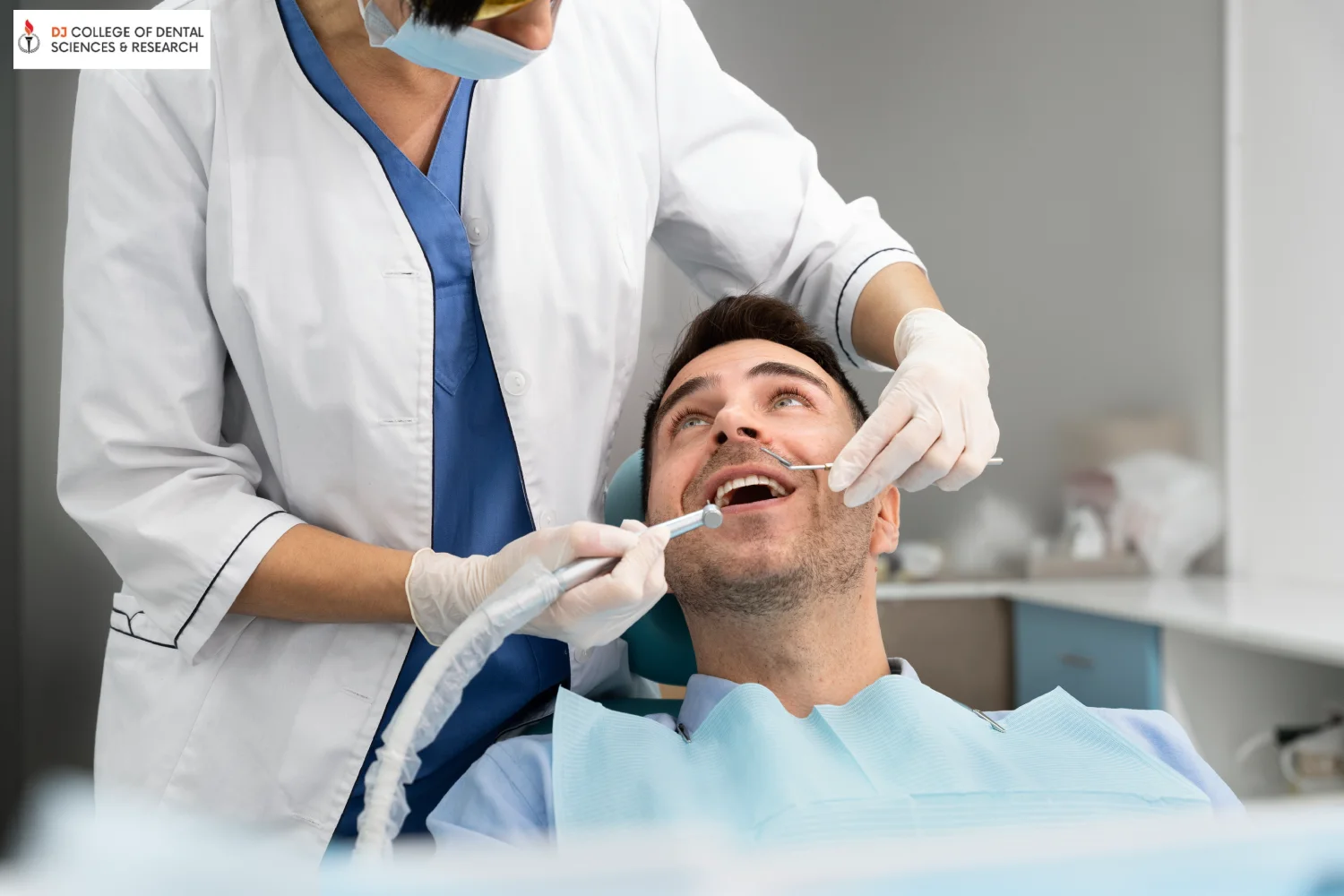 Read more about the article Oral Pathology: Understanding the Impact of Microbial Infections on Oral Health