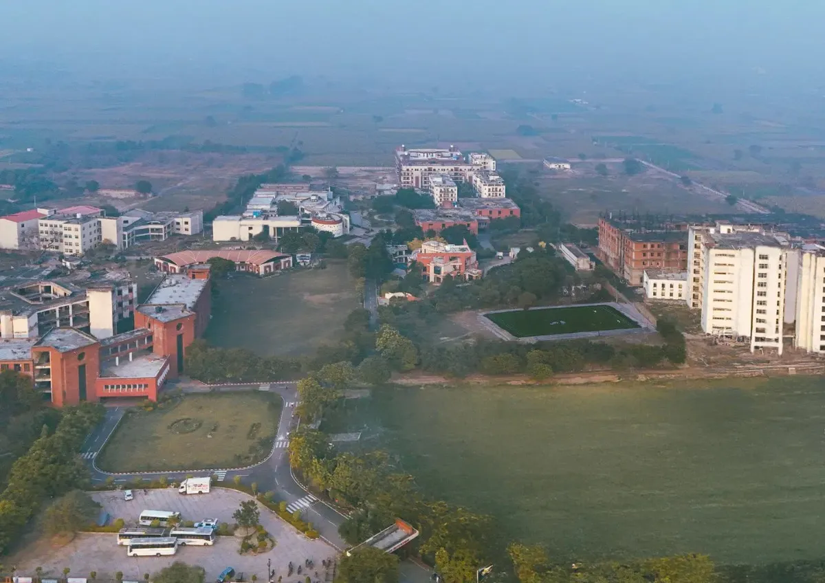 8-Acre Green Campus